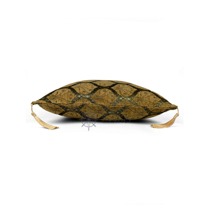 Evalier Antique Gold pillow cover – side profile view, Imperial Elegance chenille decorative cushion cover showing thickness, structured silhouette, and refined shape (45 × 45 cm / 18 × 18 in)