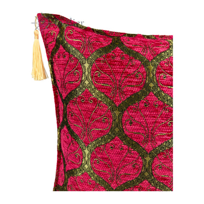 Evalier Rose pillow cover – close-up corner detail, Imperial Elegance chenille cushion cover showing fabric texture, ornamental pattern, and tassel detail (45 × 45 cm / 18 × 18 in)