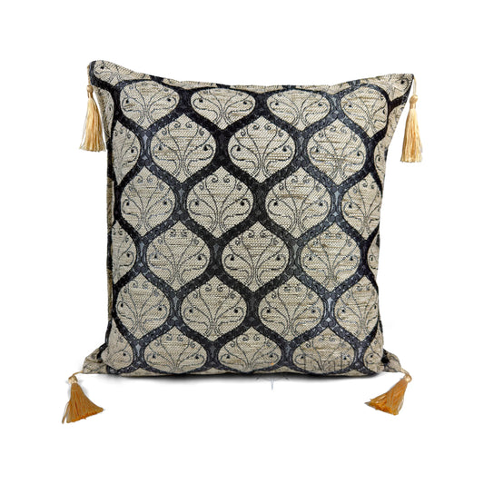 Evalier Platinum Ivory pillow cover – front view, Imperial Elegance chenille decorative cushion cover with ornamental motif and corner tassels (45 × 45 cm / 18 × 18 in)