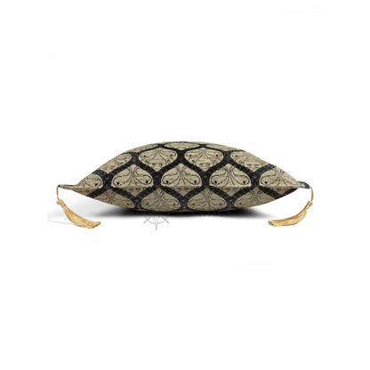 Evalier Platinum Ivory pillow cover – side profile with hidden zipper, Imperial Elegance chenille decorative cushion cover showing closure detail, tailored construction, and corner tassels (45 × 45 cm / 18 × 18 in)