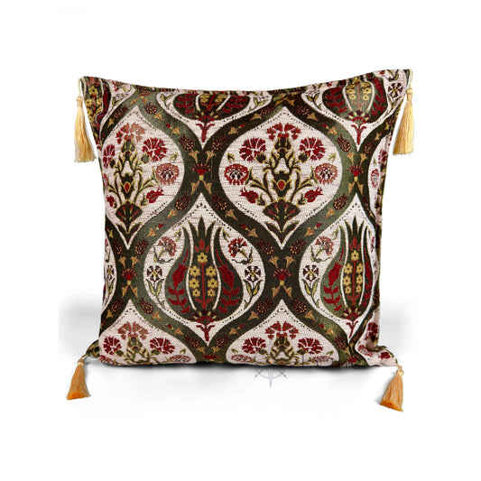 Ivory pillow cover – front view, Royal Garden woven decorative cushion cover with ornamental motif and corner tassels (45 × 45 cm / 18 × 18 in)