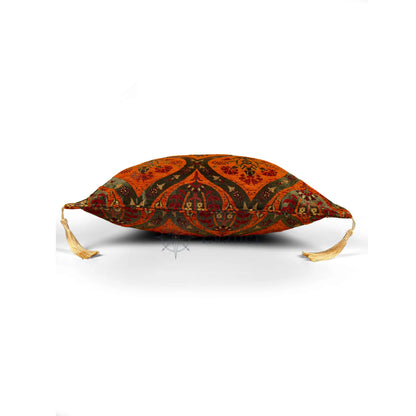Amber pillow cover – side profile view, Royal Garden woven decorative cushion cover showing thickness, structured silhouette, and refined shape (45 × 45 cm / 18 × 18 in)