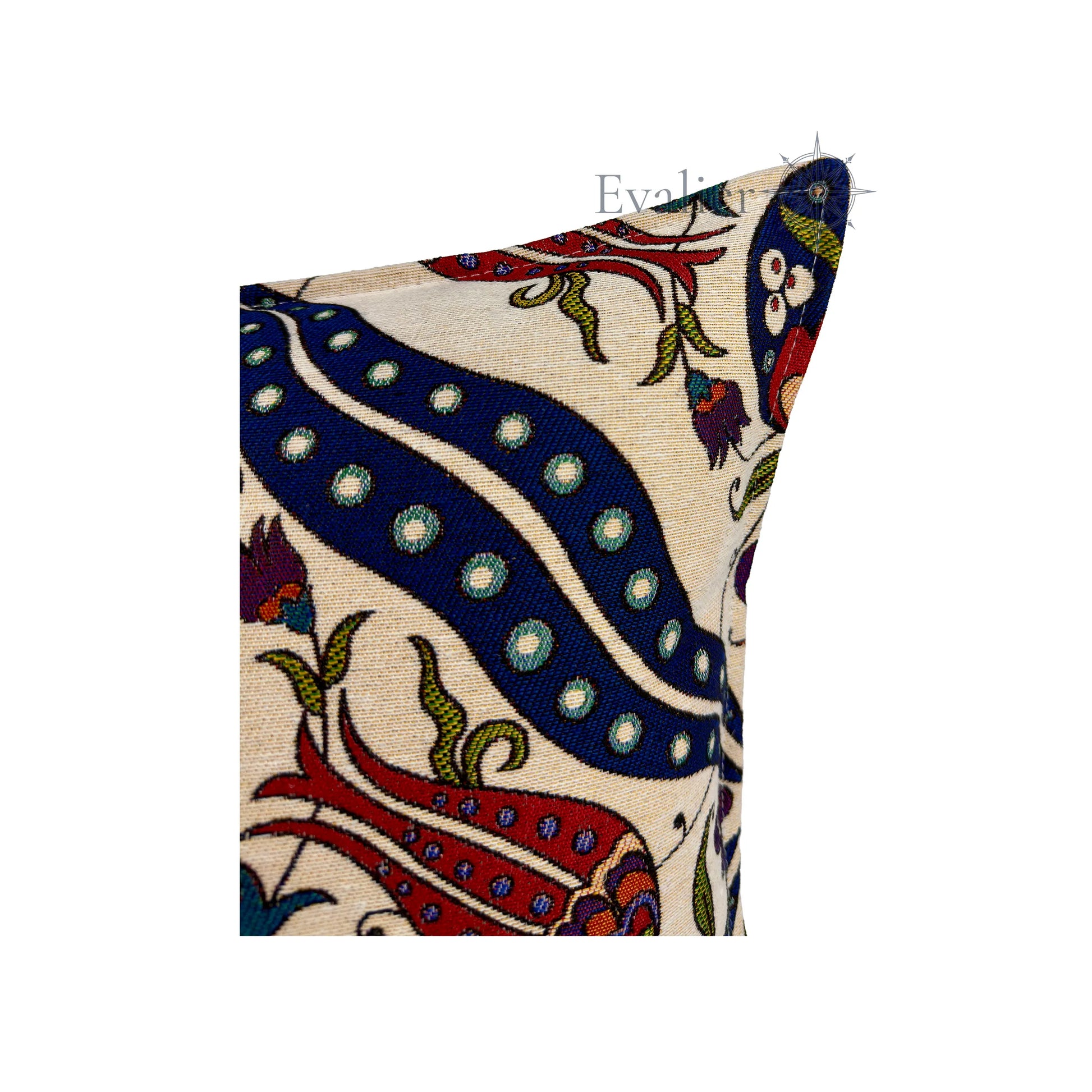 Evalier Palace Bloom pillow cover – close-up detail, gobelin fabric showcasing fine floral weaving and rich ornamental detailing (45 × 45 cm / 18 × 18 in)