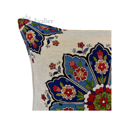 Evalier Ivory Bloom pillow cover – close-up detail, gobelin fabric showing intricate floral weaving and subtle color transitions (45 × 45 cm / 18 × 18 in)