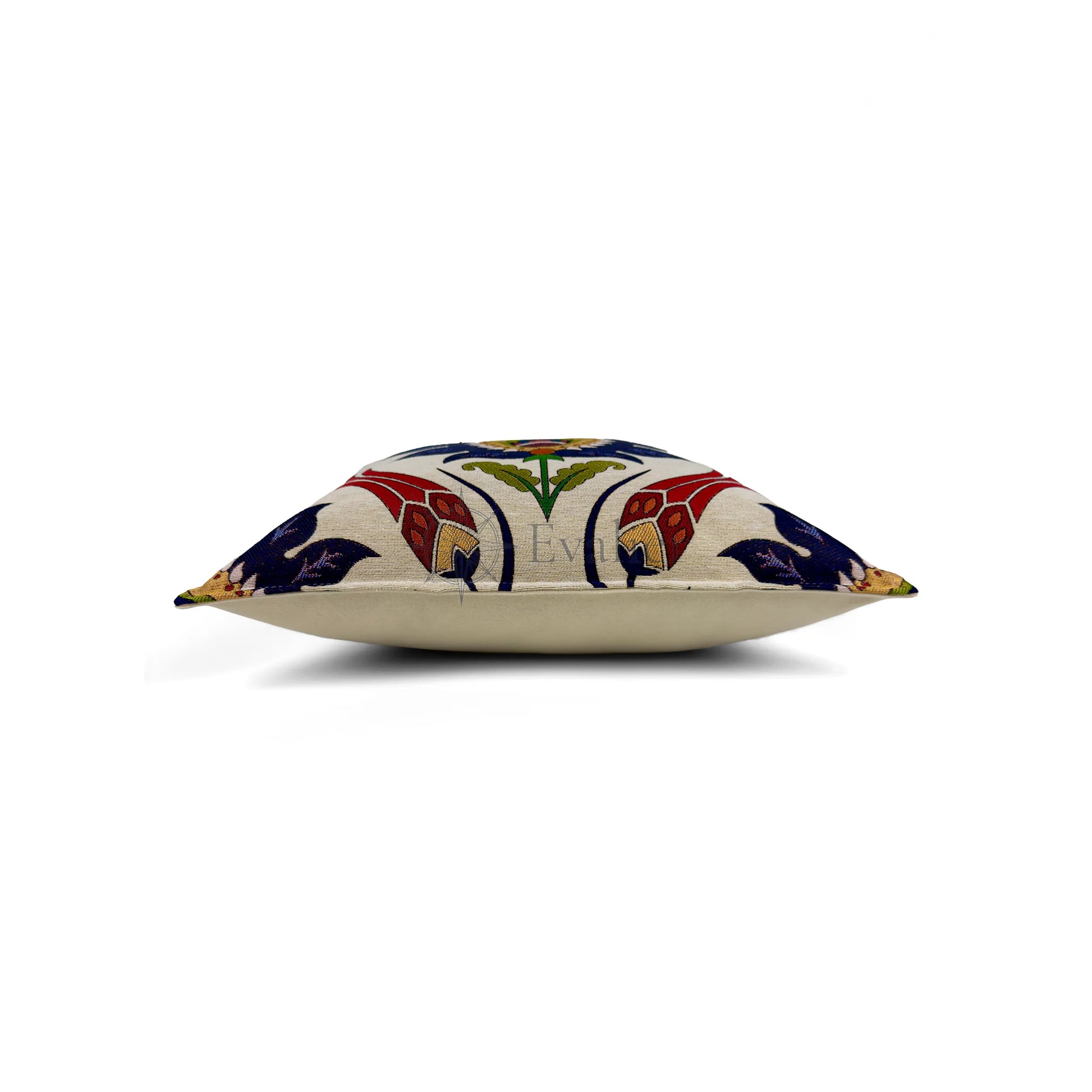 Evalier Lapis Tulip pillow cover – side profile view, structured cushion cover with defined thickness and elegant profile (45 × 45 cm / 18 × 18 in)