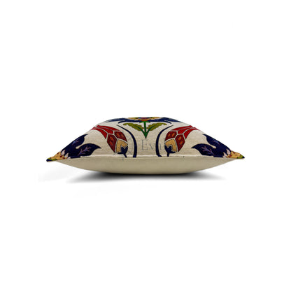 Evalier Lapis Tulip pillow cover – side profile view, structured cushion cover with defined thickness and elegant profile (45 × 45 cm / 18 × 18 in)