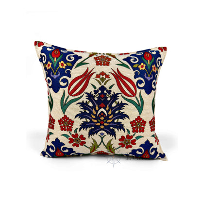 Evalier Sapphire Tulip pillow cover – front view, luxury gobelin floral cushion cover featuring blue-toned tulip motif for elegant interior decor (45 × 45 cm / 18 × 18 in)