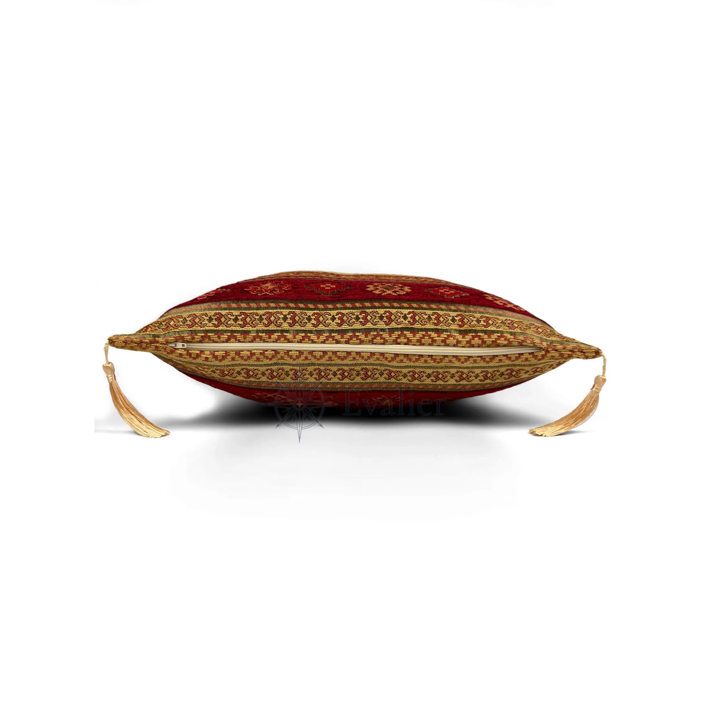 Evalier Saffron pillow cover – side profile with hidden zipper, Heritage Kilim woven decorative cushion cover showing closure detail, tailored construction, and corner tassels (45 × 45 cm / 18 × 18 in)