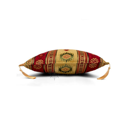 Evalier Saffron pillow cover – side profile view, Heritage Kilim woven decorative cushion cover showing thickness, structured silhouette, and refined shape (45 × 45 cm / 18 × 18 in)