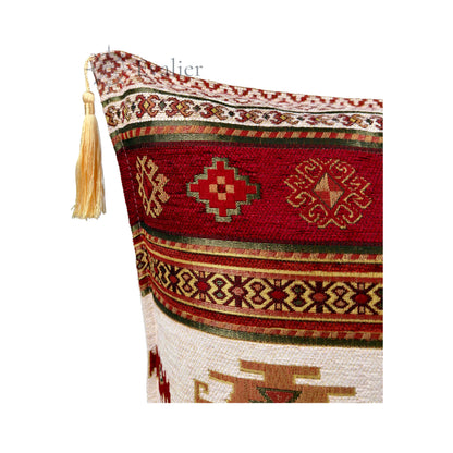 Evalier Pomegranate pillow cover – close-up corner detail, Heritage Kilim woven cushion cover showing fabric texture, kilim-inspired woven pattern, and tassel detail (45 × 45 cm / 18 × 18 in)