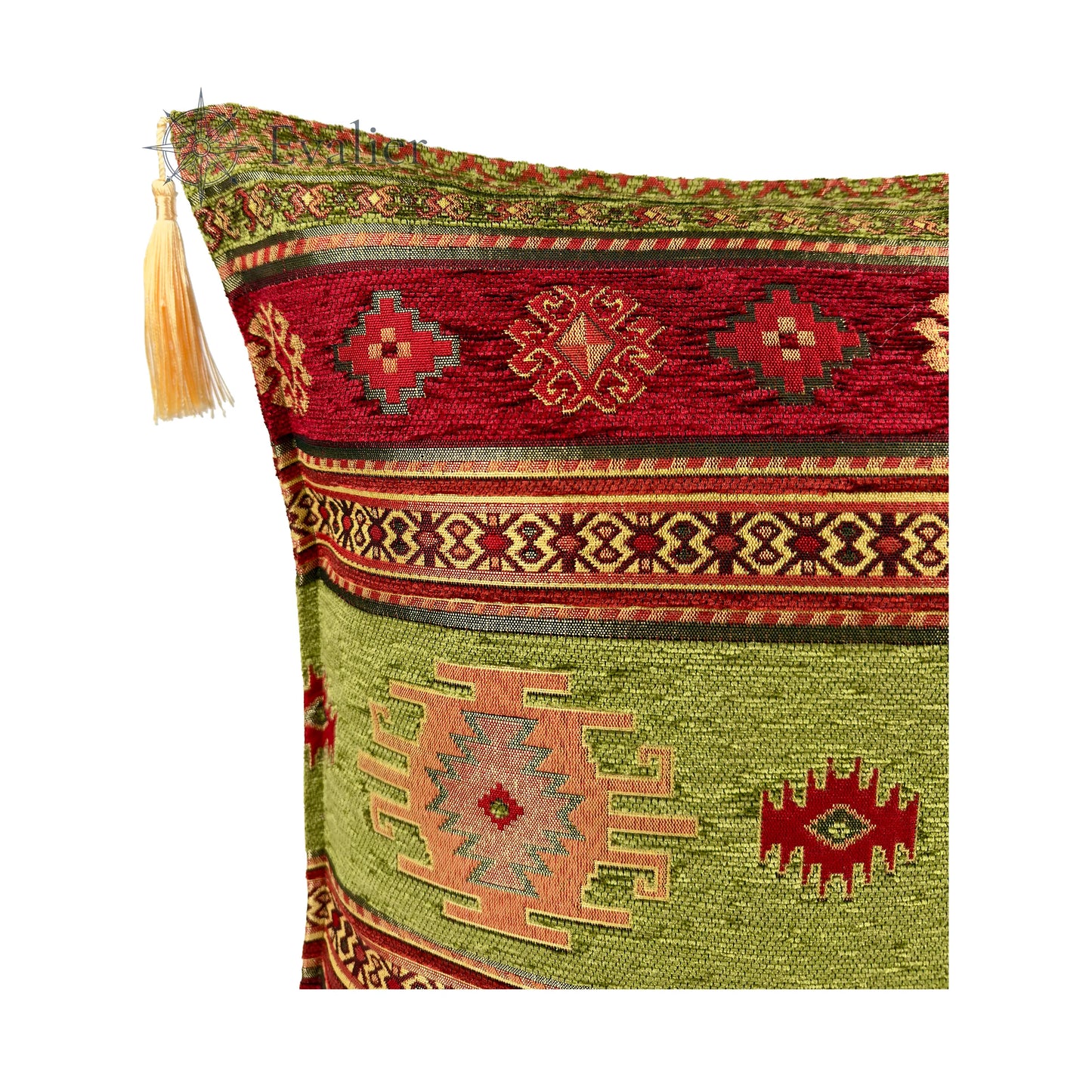 Evalier Olive pillow cover – close-up corner detail, Heritage Kilim woven cushion cover showing fabric texture, kilim-inspired woven pattern, and tassel detail (45 × 45 cm / 18 × 18 in)