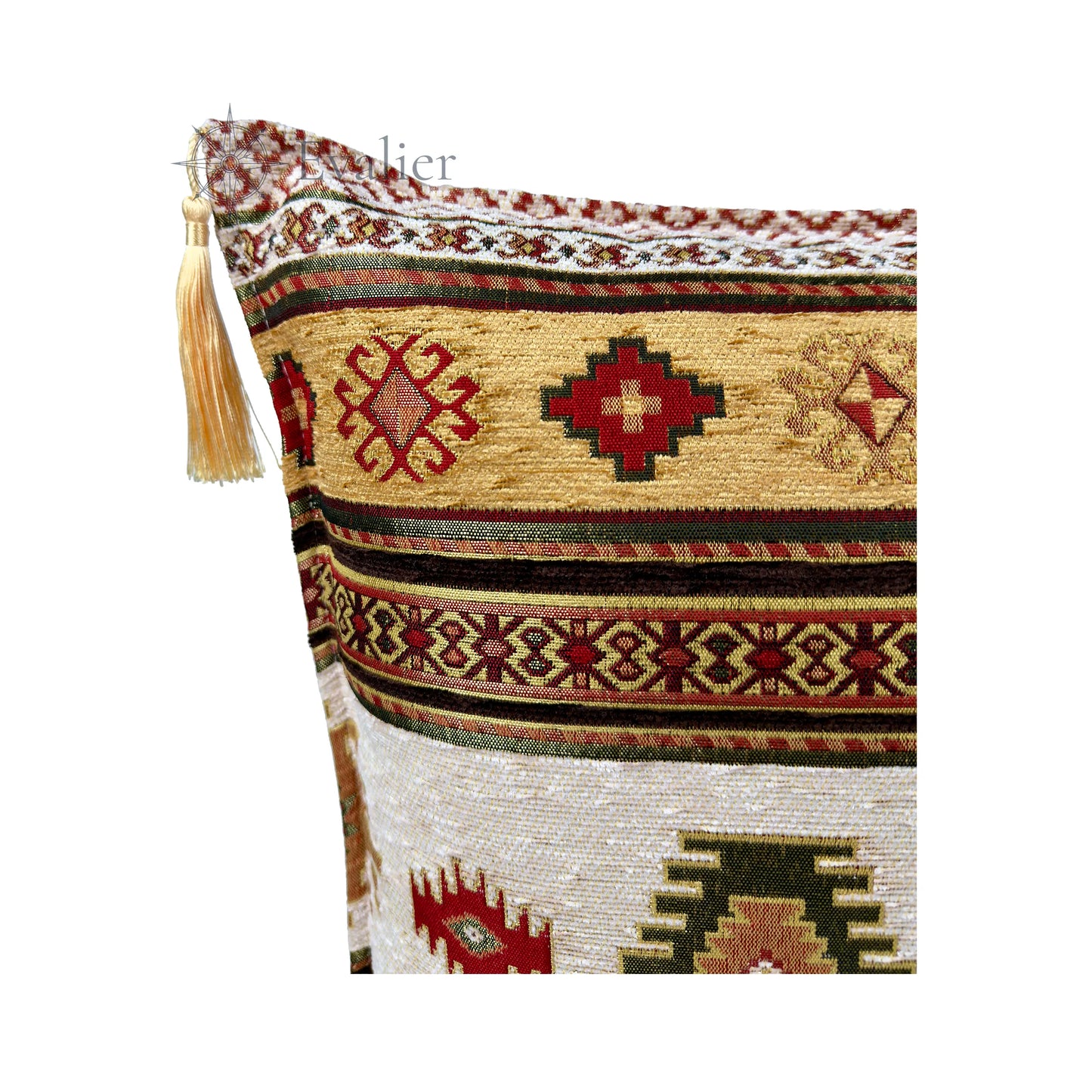 Evalier Desert Ivory pillow cover – close-up corner detail, Heritage Kilim woven cushion cover showing fabric texture, kilim-inspired woven pattern, and tassel detail (45 × 45 cm / 18 × 18 in)