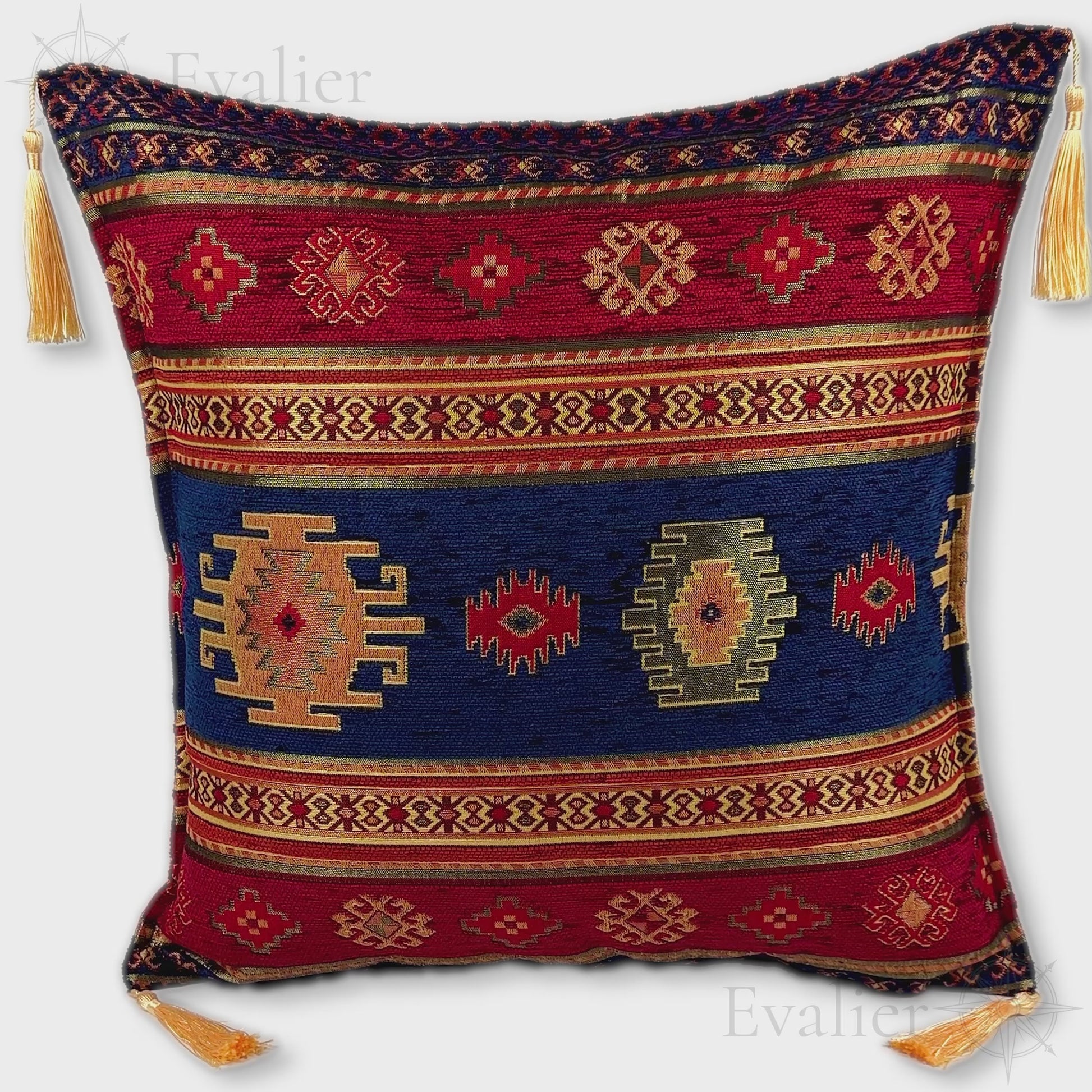 Evailer Sapphire pillow cover – product showcase video, Heritage Kilim collection decorative cushion
